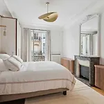 Beautiful Apartment In The Heart Of The 16Th Arrondissement
